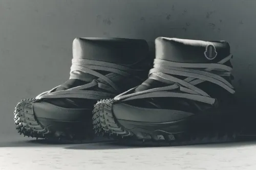Moncler 推出 2026 秋冬鞋履系列