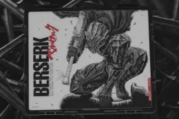 WALLHACK 将披上 Berserker Armor 的 Guts 封印于全新《Berserk》玻璃鼠标垫