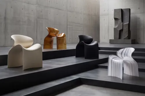ZHA 为 Nagami 推出全新 ECHO Chair 系列,探索几何共振