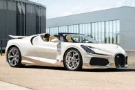 布加迪 Bugatti 完成最后一辆 W16 Mistral 超级跑车生产