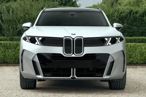 Kith Chapter IV 系列再推两款独一无二的 BMW X5 定制座驾