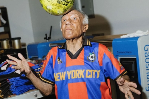 New York City 联同市长 Zohran Mamdani 推出亲民价 NYC 世界杯球衣