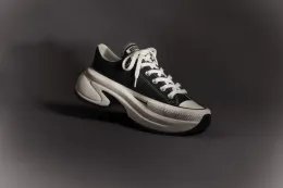 CONVERSE 正式推出全新 RUN STAR CRUSH 鞋款