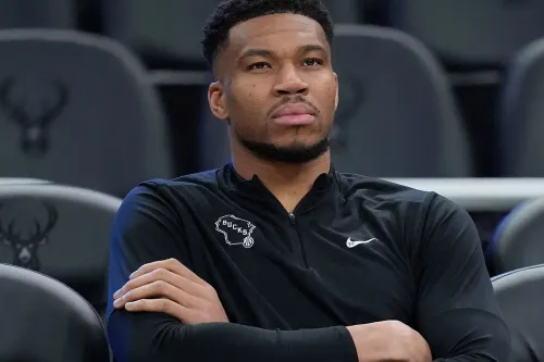 Milwaukee Bucks 將 Giannis Antetokounmpo、Bobby Portis 送到 Miami Heat
