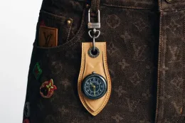 Louis Vuitton Monterey 腕表以亮面黑与经典绿色调回归