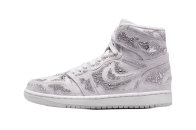 Jordan Brand 推出满布 Swarovski 水晶的 Air Jordan 1 High 鞋款