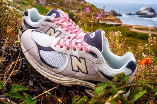 Shoe Palace × New Balance 2002R 最新联名鞋款正式发布