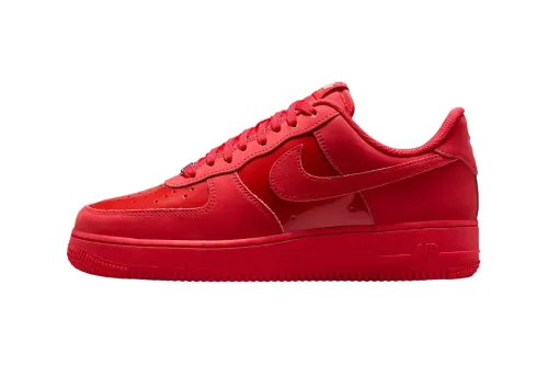 Nike 推出 Air Force 1 Low 全新「Patent Suede」鞋款套装