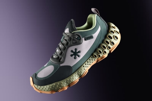 SPUNGE 全球零售首发：Osmosis Silhouette 登场