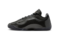 Nike LeBron 23「Masked Menace」鞋款致敬 2014 年传奇球场蒙面一战