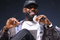LeBron James 开设全新高尔夫球 YouTube 频道