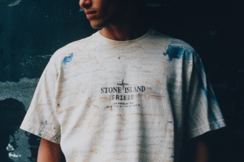 深入解读 Stone Island 携手 Jamal Cyrus 打造的 Frieze LA 2026 限量版 T 恤