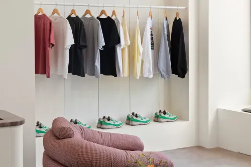 Joe Freshgoods 于 Chicago 开设 Every Now and Then 社群概念店