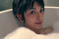 怪怪新人 Hernia 不只要你多喝水，还将展开「人类交流计划」