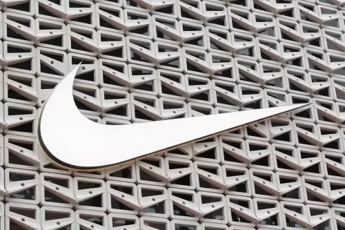 Nike 2023 财年第三季度报告营收超出预期同比增长 14%