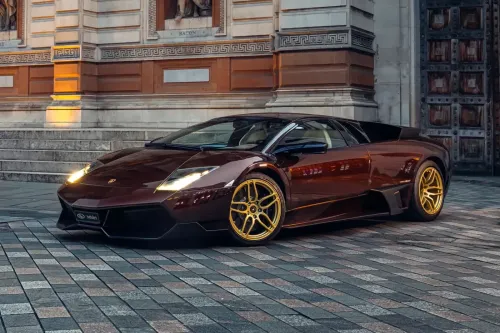 Lamborghini 最后一款 V-12 手动档车型:罕见 2010 Murciélago LP 670-4 SV 将于拍卖会登场