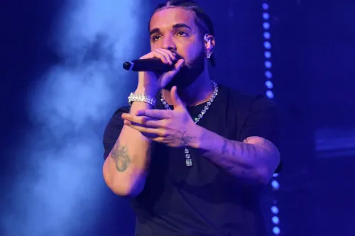 Drake 发布新单曲〈Quebec〉并释出《FOMO》独立音乐影片