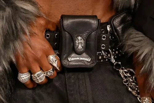 Chrome Hearts 起诉 Nordstrom：标志性十字架图案商标侵权之争
