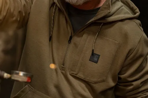 Carhartt 推出重型 Steel Series 工作服系列