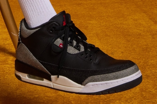 Spike Lee 率先上脚预览全新 Levi's × Air Jordan 3「Black Denim」联名鞋款
