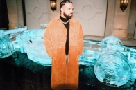 从一代「Iceman」到下一位：Drake 获赠等比例 F1 赛车冰雕庆祝新作发布