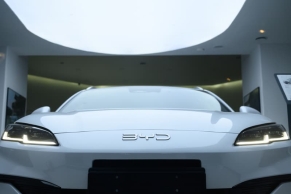 BYD 比亚迪超越特斯拉 Tesla 成全球电动车销量冠军