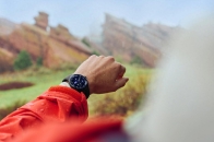 Google 推出配备弧面显示屏和紧急卫星通信功能的 Pixel Watch 4