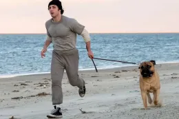 Anthony Ippolito 化身 Sylvester Stallone 演绎《I Play Rocky》首支预告
