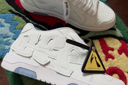 Kid Cudi 率先曝光「OOO OFF Patch」鞋款