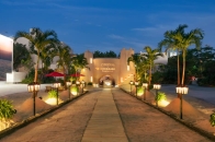 DoorDash Reservations 打造等身大沙堡餐厅　招待 Miami 最难订的奢华晚宴