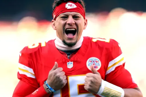 Patrick Mahomes 与 Kansas City Chiefs 传已达成重组合约，总值逾 5 亿美元刷新版图