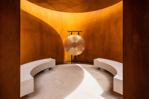 Vitra 全新「Doshi Retreat」：一场沉浸式的感官与灵性设计体验