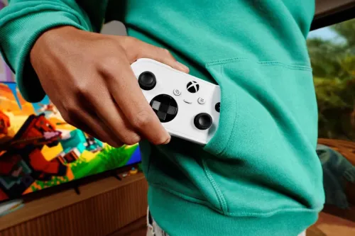 微软推出史上最小 XBOX Nano Controller 手柄，售价 49.99 美元