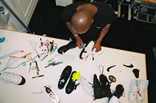 Virgil Abloh 回顾展览「The Codes」将登陆纽约