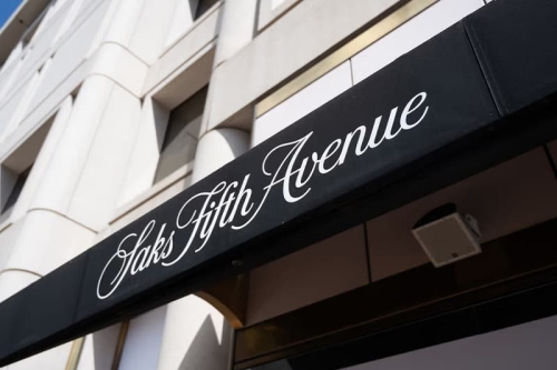 Saks Global 破产掀开惊人黑洞：拖欠 Chanel、Kering 等奢华巨头逾千万美元