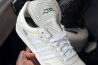 Pusha T 率先曝光 Clipse × adidas Samba 最新联名鞋款
