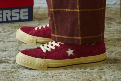 Converse One Star Aged Suede AG 以 90 年代怀旧风格登场