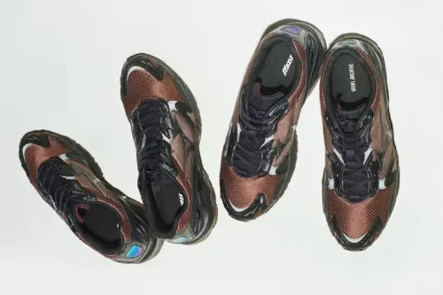 Mizuno Sportstyle 携手 VAINL ARCHIVE 推出全新联名 Wave Rider 10