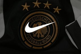 足坛震撼弹！Nike 将于 2027 年起成为德国国家足球队官方球衣赞助商