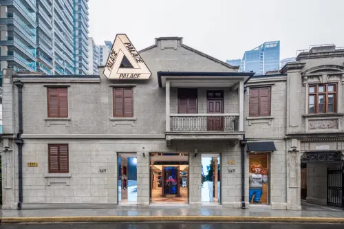 走进 Palace Skateboards 上海首间中国内地旗舰店