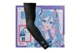 Wallhack 与 Hatsune Miku：虚拟偶像正式进驻「Desk Culture」的代表作品