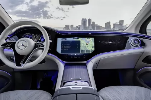 Mercedes-Benz 将为汽车语音助理加入 ChatGPT 功能测试