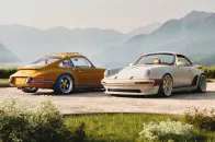 Louis Vuitton 与 Singer 发布两款定制复刻 Porsche 911