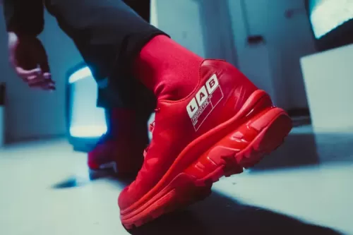 Salomon 为 XT-6 推出 10 周年纪念限量款式