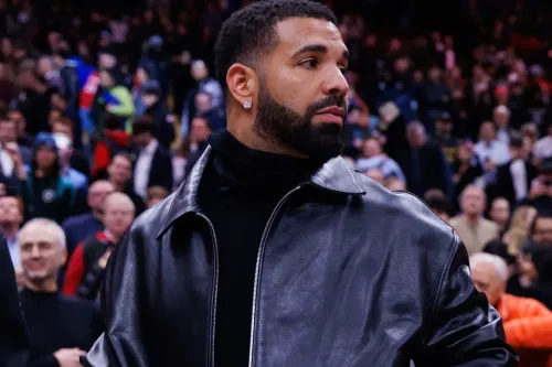 Drake 经典歌单热爆飙升 Billboard 排行，《ICEMAN》 未出先火