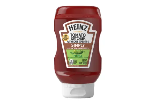 Heinz Simply Spicy 与 Simply Pickle Ketchup 以真实墨西哥辣椒和腌菜咸香，呈现更简约的配方