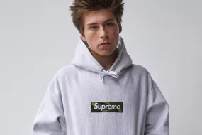Supreme 释出 2023 秋冬系列首张形象照