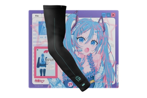 Wallhack 与 Hatsune Miku：虚拟偶像正式进驻「Desk Culture」的代表作品