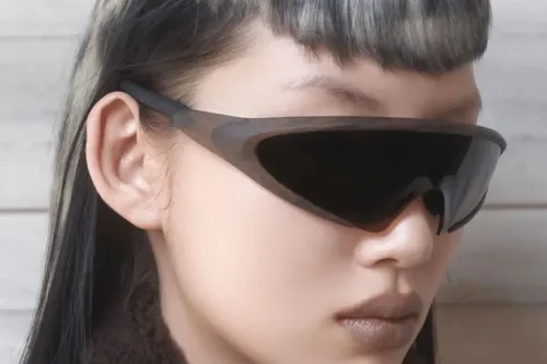 Kiko Kostadinov 与 Oakley 携手发布全新联名 Ellipse 太阳镜