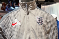 独家率先直击 Nike X2 World Cup 联乘系列：Palace、Jacquemus 及 Virgil Abloh Archive 全面曝光